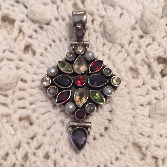♣️ Multi-colored Pendant ♣️ - Picture 2 of 5